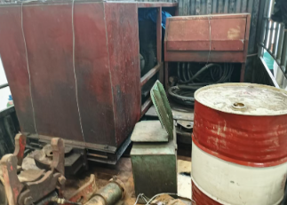 狹窄作業(yè)小型反井鉆機(jī)